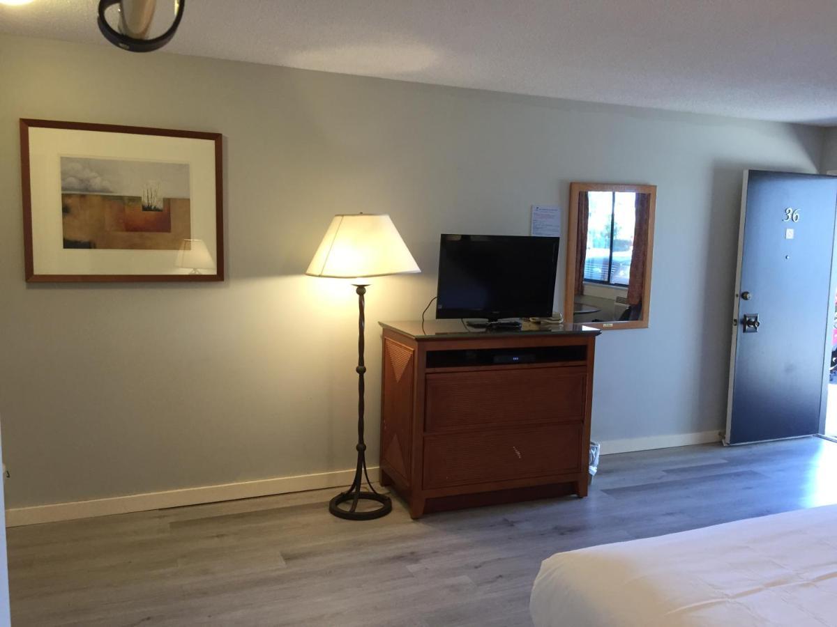 Vip Motel Parksville Exteriér fotografie