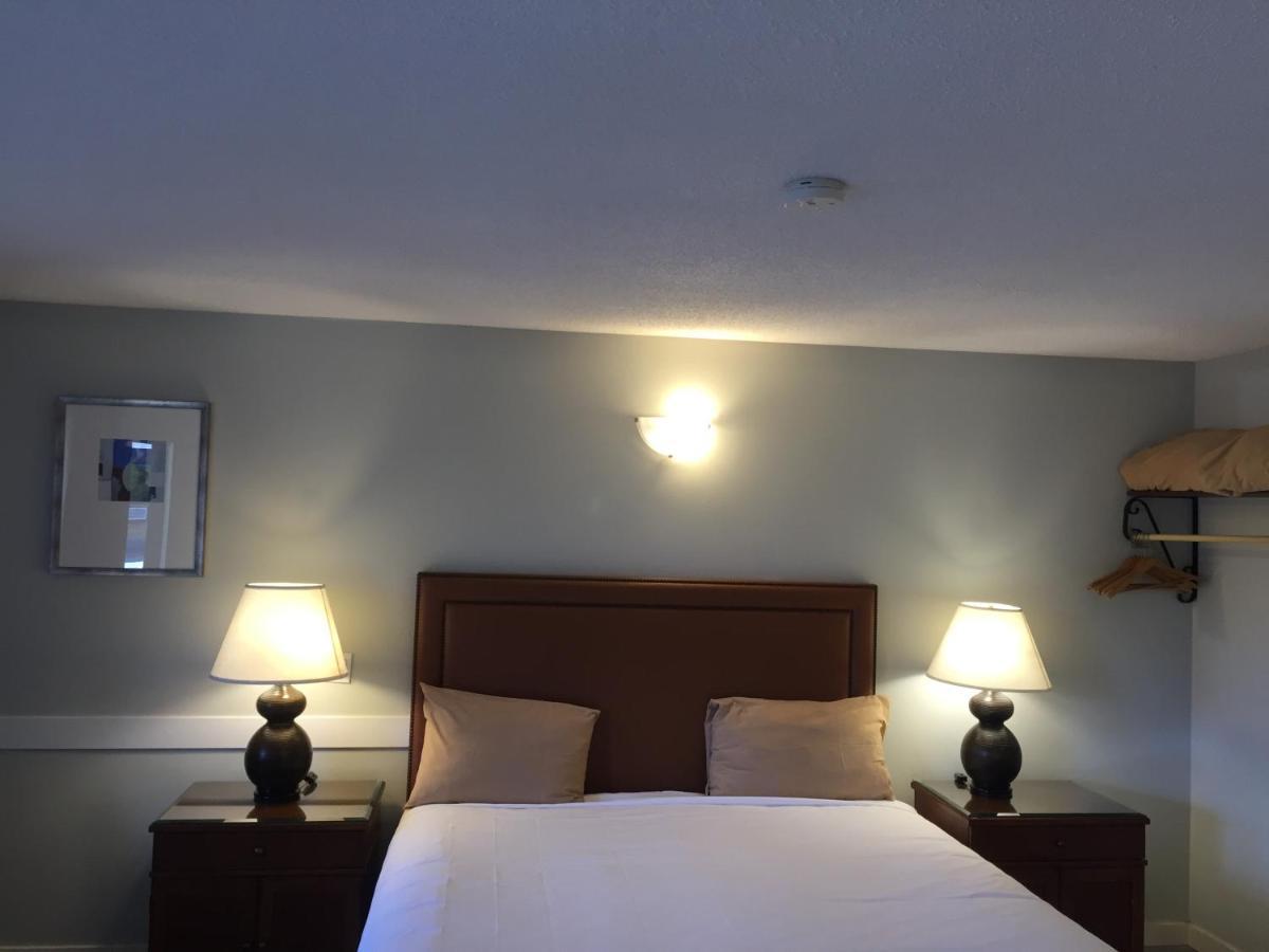 Vip Motel Parksville Exteriér fotografie