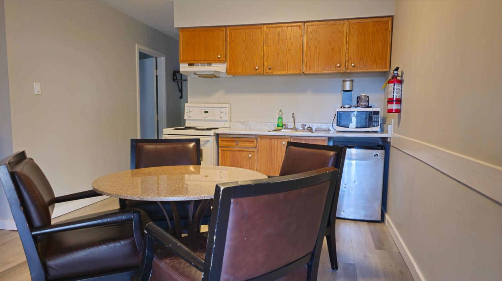 Vip Motel Parksville Exteriér fotografie